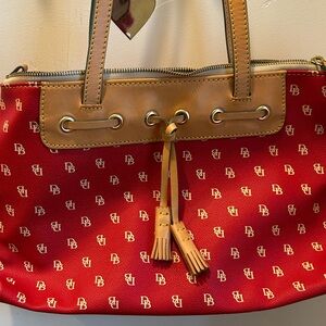 Vintage Dooney & Bourke Red and Tan Shoulder Bag